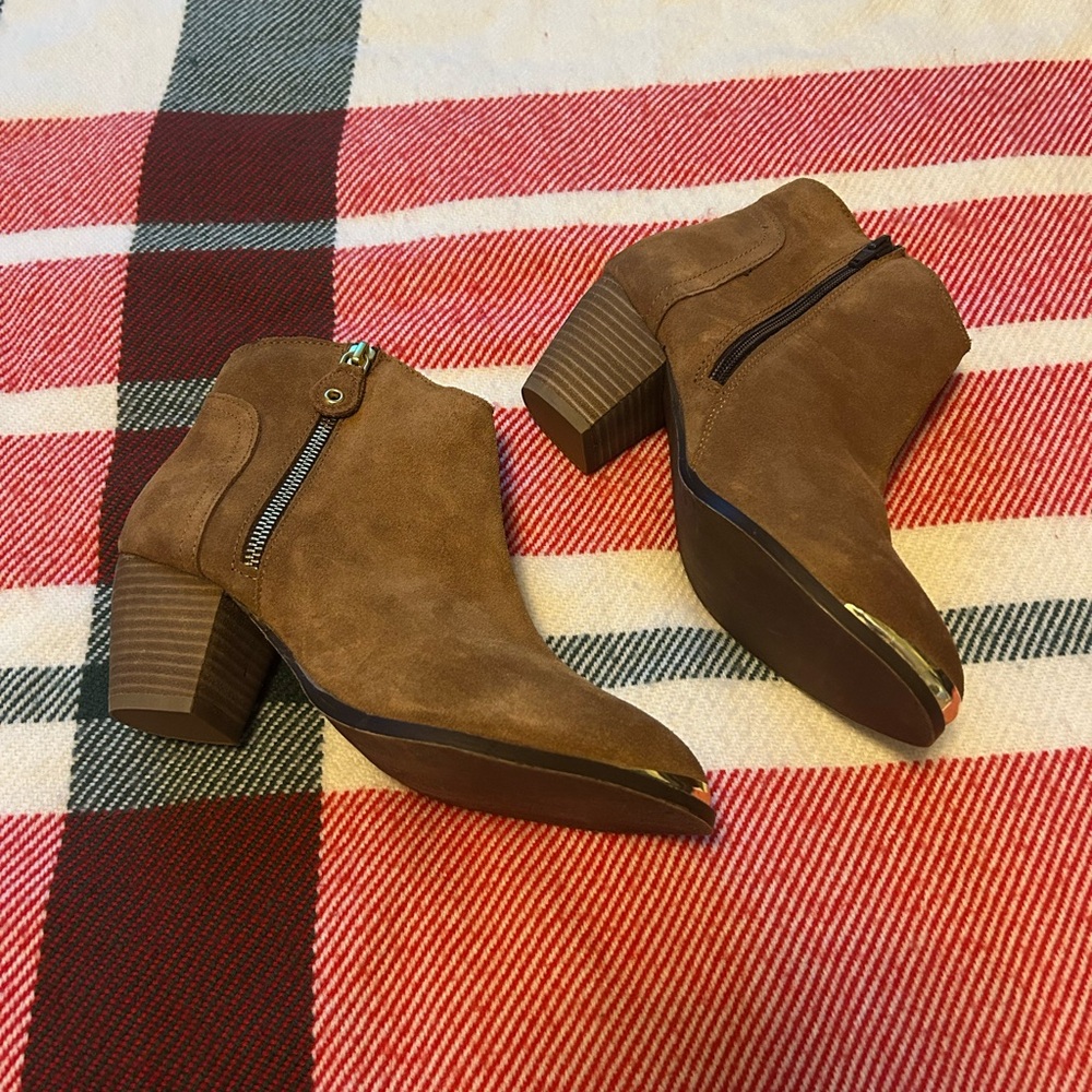Elegant Tan Ankle Booties for Women